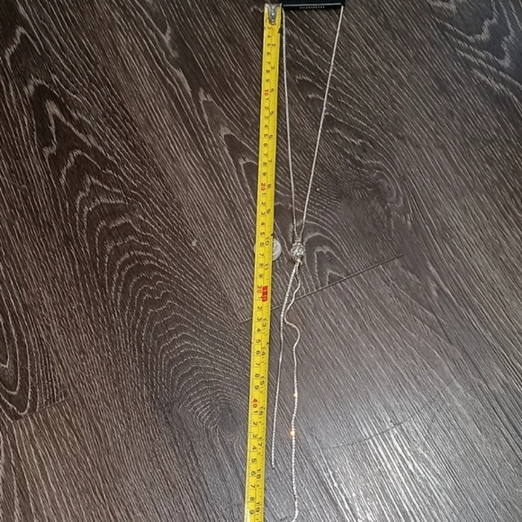 NWT Akira Sparkly Rhinostone Long Necklace with A Knot Detail - Picture 9 of 13